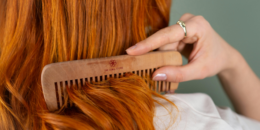 Comb Roday Ditch Plastic: 5 Reasons to Use Neem Wood Combs Today – The Soma Store