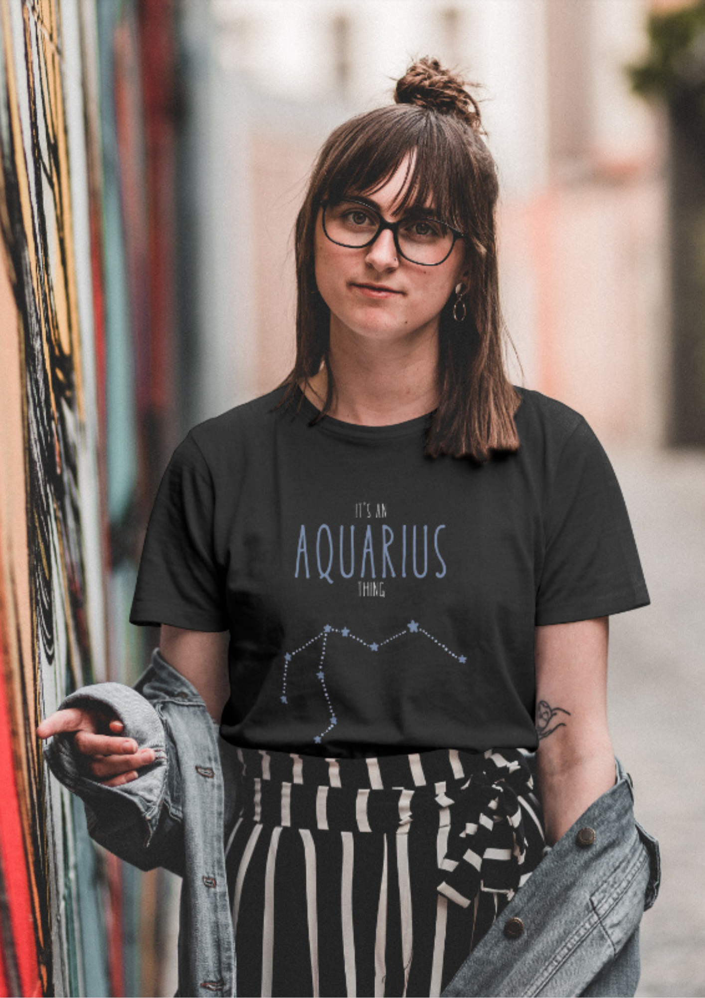 Aquarius – The Cosmic Innovator Tee (Unisex & Oversized Black T-Shirt)
